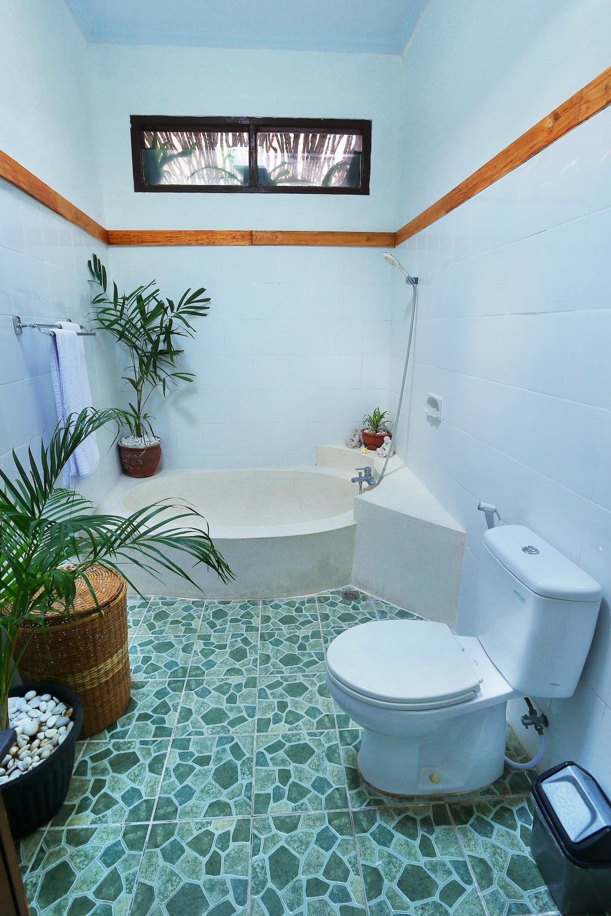 Bathroom 2